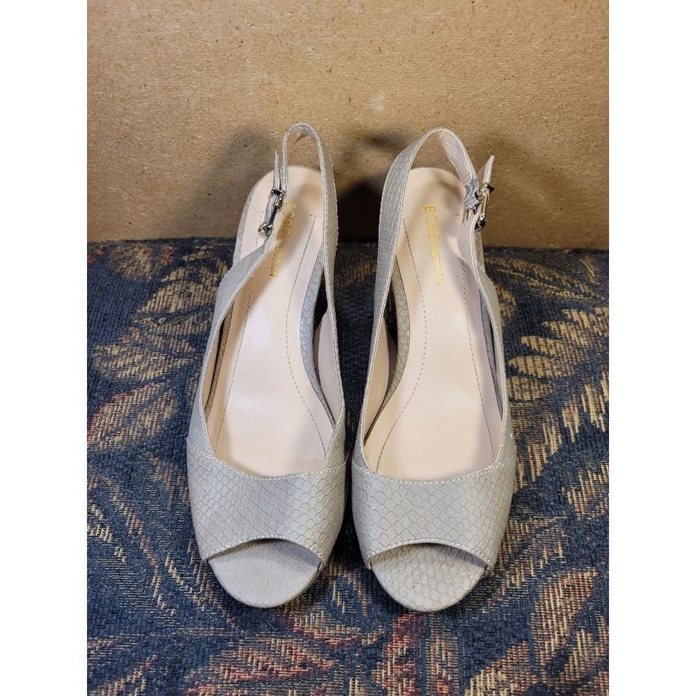 BCBGenerationTan Peep Toe Slingback Heels- Size 8.5